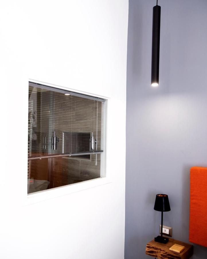 Scugnizzo Apartment Luxury Home Nápoly Kültér fotó