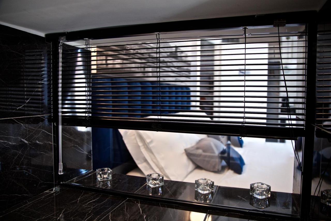 Scugnizzo Apartment Luxury Home Nápoly Kültér fotó