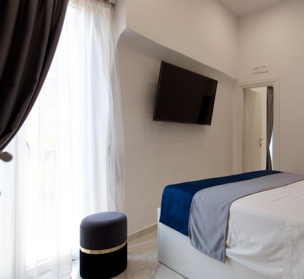 Scugnizzo Apartment Luxury Home Nápoly Kültér fotó