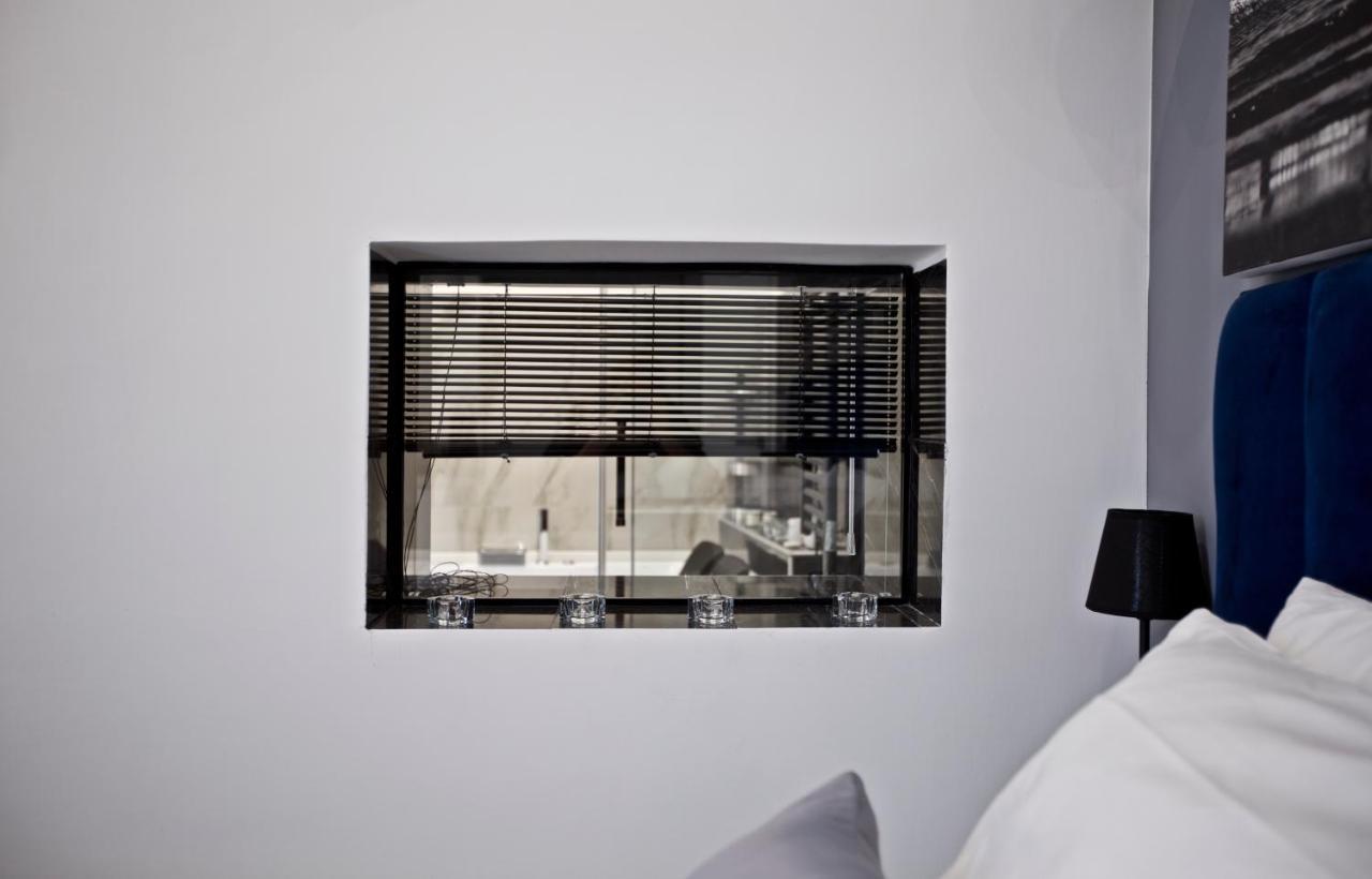 Scugnizzo Apartment Luxury Home Nápoly Kültér fotó