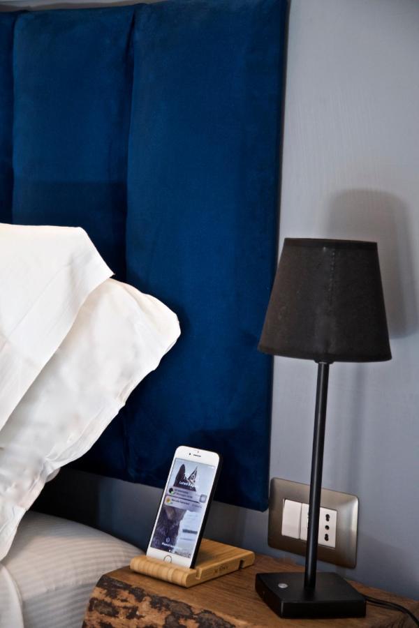 Scugnizzo Apartment Luxury Home Nápoly Kültér fotó
